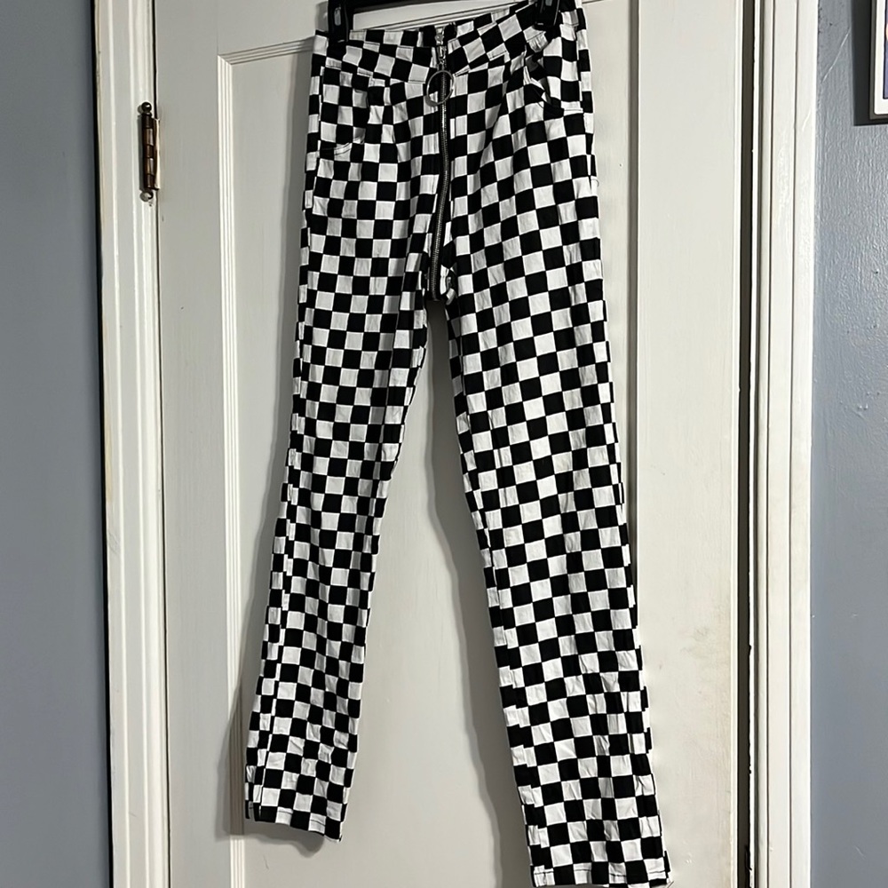 Funky checkered zip closure pants